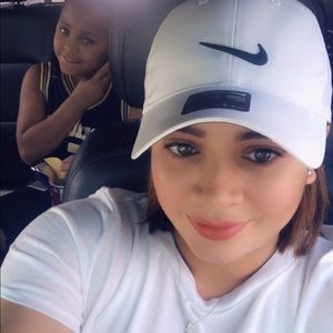 Meet your Posher, Luisa